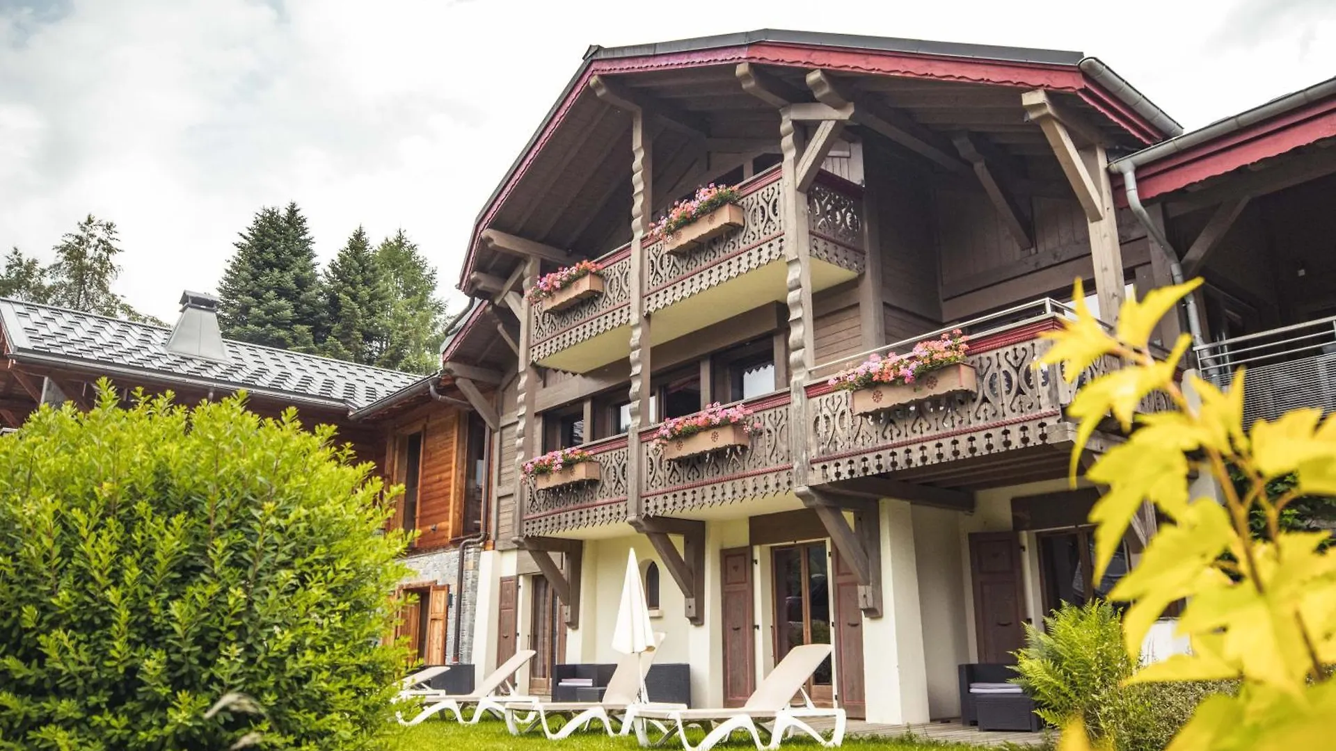 Les Chalets D'Adelphine & Spa Les Gets